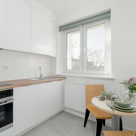 Rycerska Apartments With Parking By Noclegi Renters Poznan Exterior photo